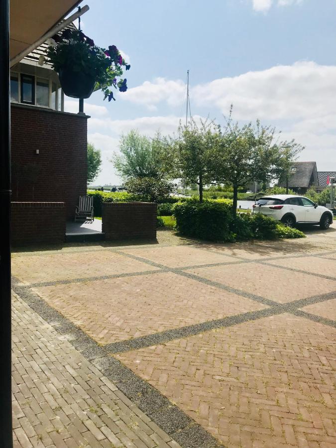 Gastenverblijf Villa Buitenplaats Wergea Contactloos Inchecken Naarderburen Экстерьер фото